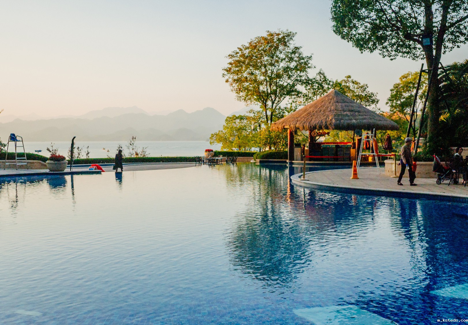 1691730409937809.jpg 1-191211095JC00.jpg