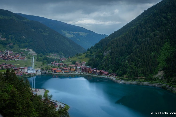 1692939998325668.jpeg 湖泊28.jpeg