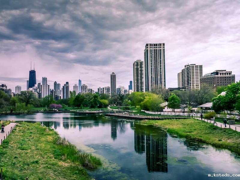 污水处理中的色度问题及成因与解决方案.jpg 鹤岗生活污水水质监测仪.jpg